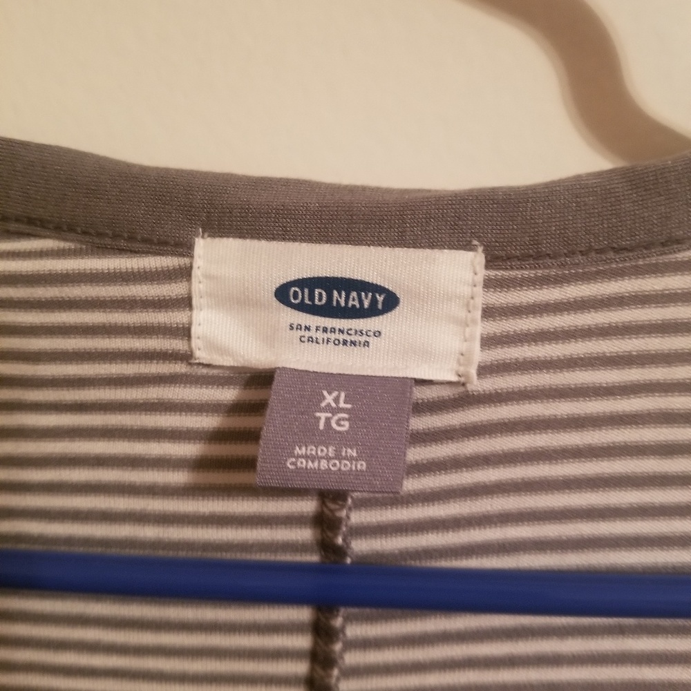 Old Navy Cardigan - Picture 2 of 2